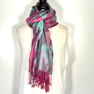 NWOT Long viscose-acrylic scarf fuschia and aqua with tassels